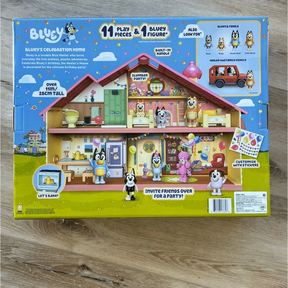 NWT Bluey Celebration Home Playset - Picture 3 of 12